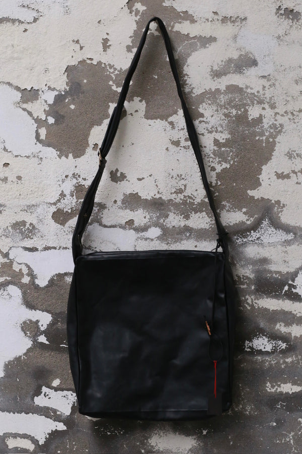 m.a+ Large Square Shoulder Bag MA-BM50Z VIB1,0-BLACK
